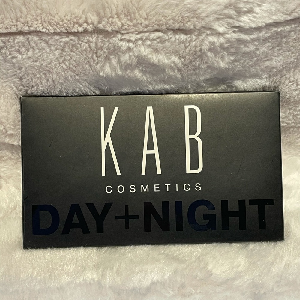 KAB Cosmetics day and night eyeshadow pallet